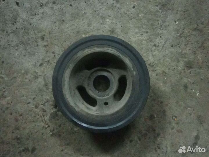 Шкив коленвала 1,8-2литра Фокус-2