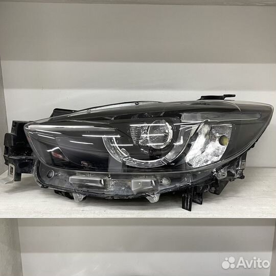 Mazda CX 5 фара левая LED