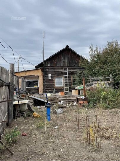 Дом 40 м² на участке 10,9 сот.