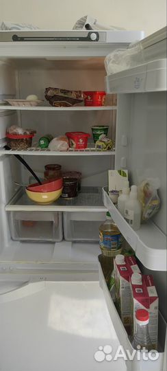 Холодильник Indesit