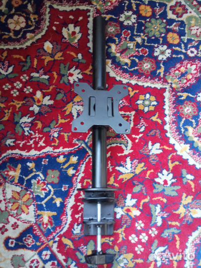 Крепление для телевизора на стол