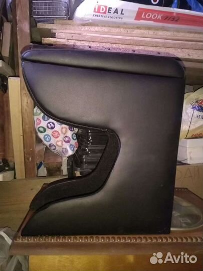 Подлокотник Ниссан Альмера