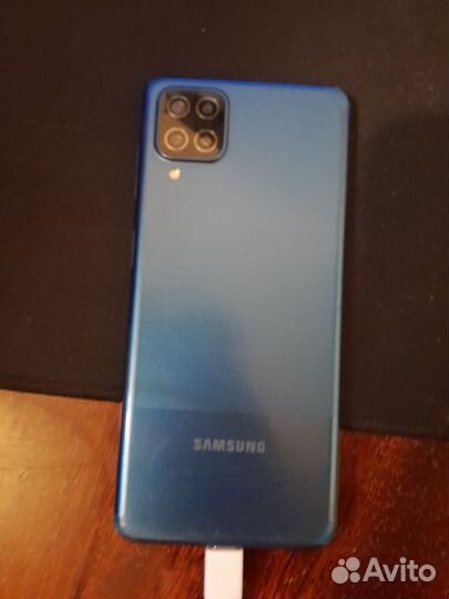 Мобильные телефоны