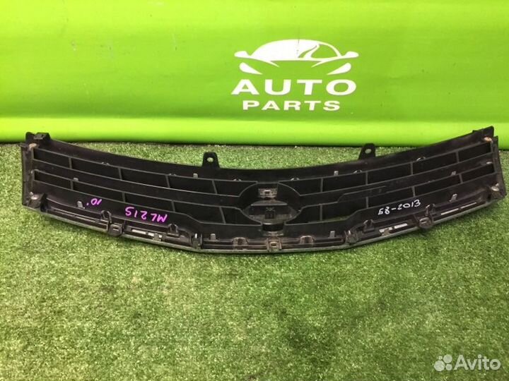 Решетка радиатора nissan roox ML21S K6A 2010