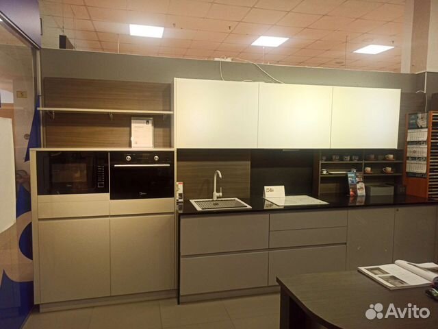 Кухонный гарнитур выставочный образец купить в Санкт-Петербурге ...