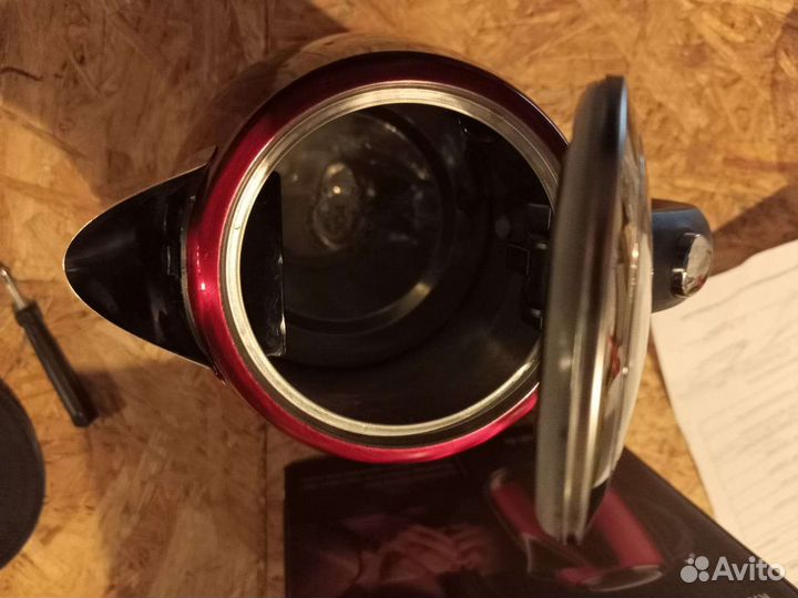 Чайник электрический Б/у redmond