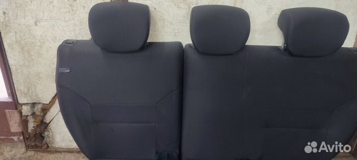 Сиденья гранта калина 2