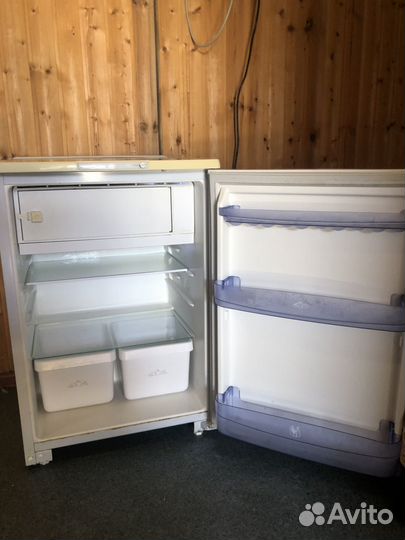 Холодильник бирюса