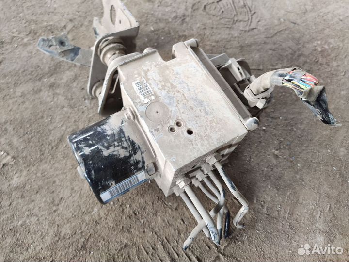 Блок ABS Volkswagen Passat B6 3с0614109k