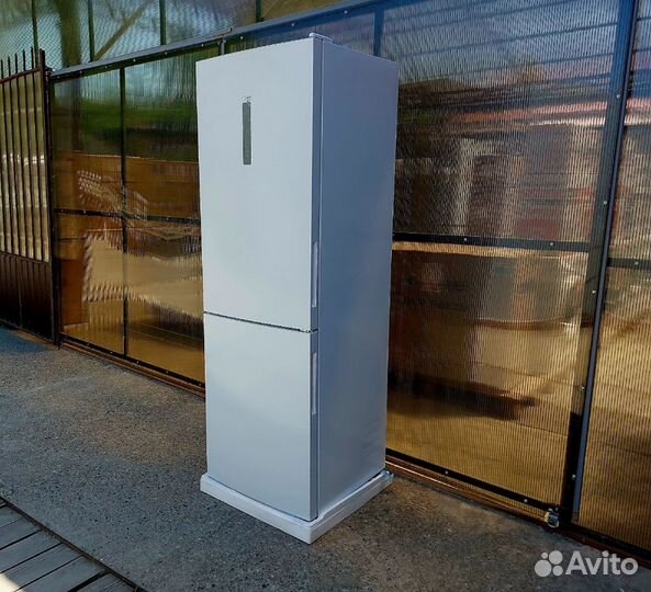 Холодильник Haier CEF535AWD (белый) 1м 90см