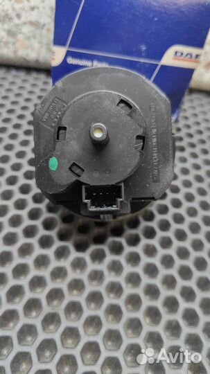1940824Поворотный выключатель света DAF XF