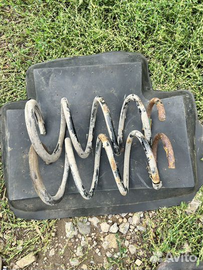 Пружина передняя рено логан