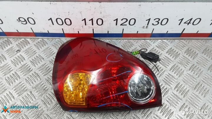 Фонарь задний правый Mitsubishi L200 4 2007