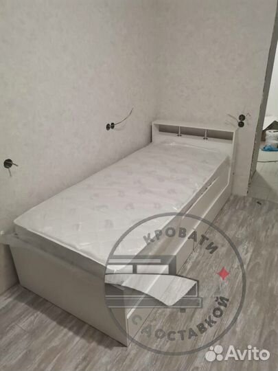 Кровать 90х200 с ящиками