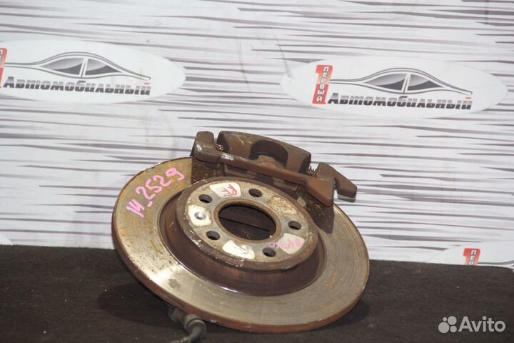 Суппорт зад право c Audi A4 8K2 cabb, cdhb