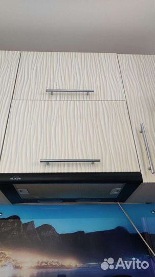 Кухонный гарнитур угловой