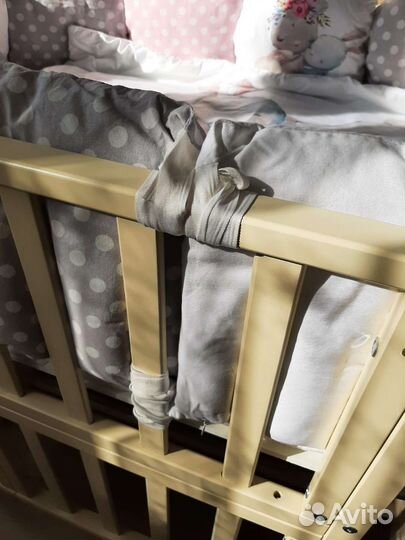 Бортики, одеяло и подушка в детскую кроватку
