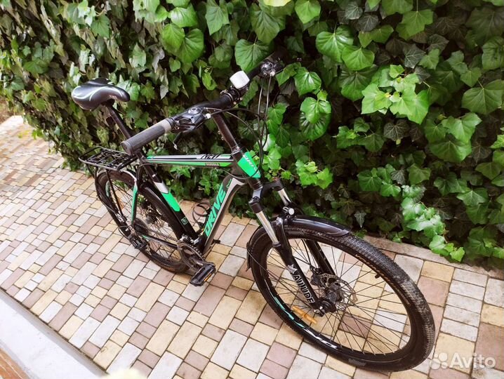 Велосипед drive зелёный рама 21 колеса 26