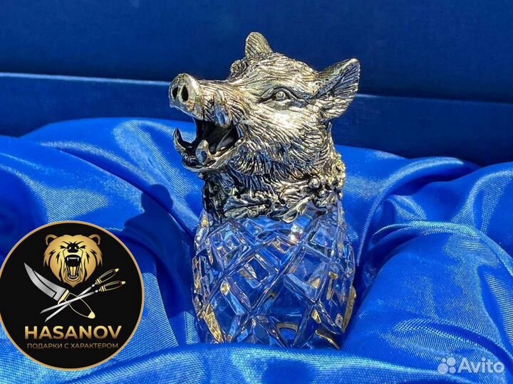 Хрустальные рюмки с головой зверя