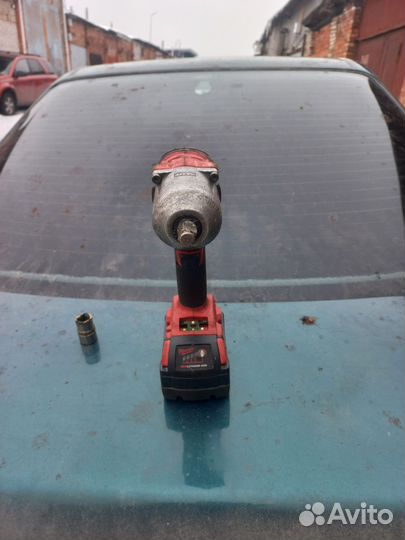 Гайковерт milwaukee m18