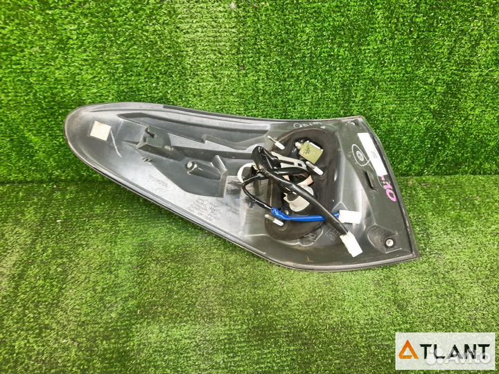 Фонарь задний правый lexus RX450H