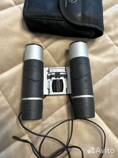 Бинокль Mercedes-Benz