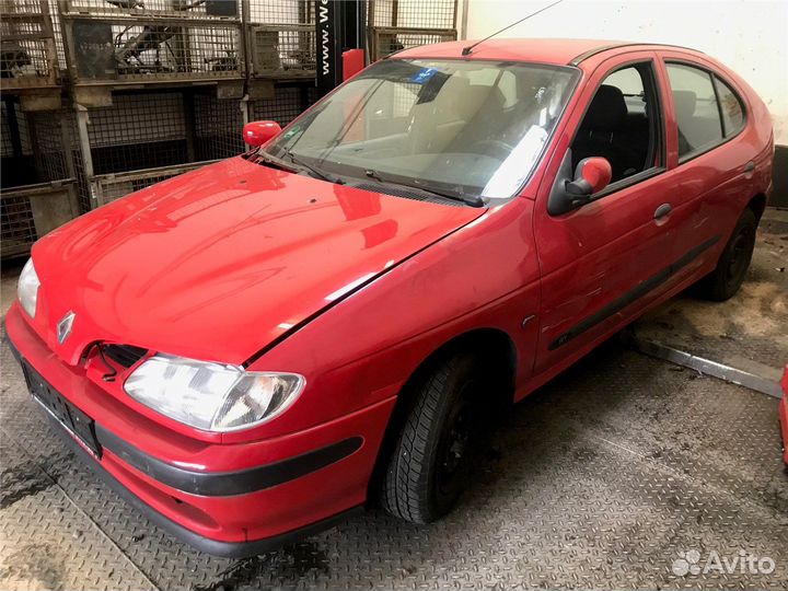 Разбор на запчасти Renault Megane