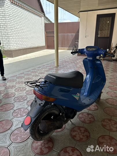 Скутер 70 кубов Honda dio af-18