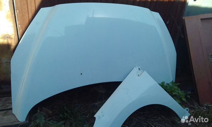 Капот peugeot 308 образца 12 года