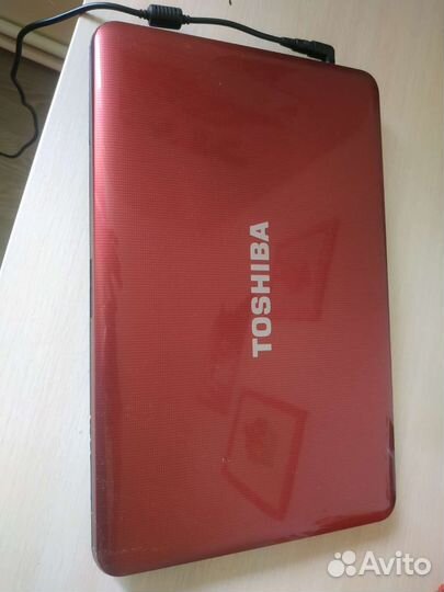 Ноутбук toshiba