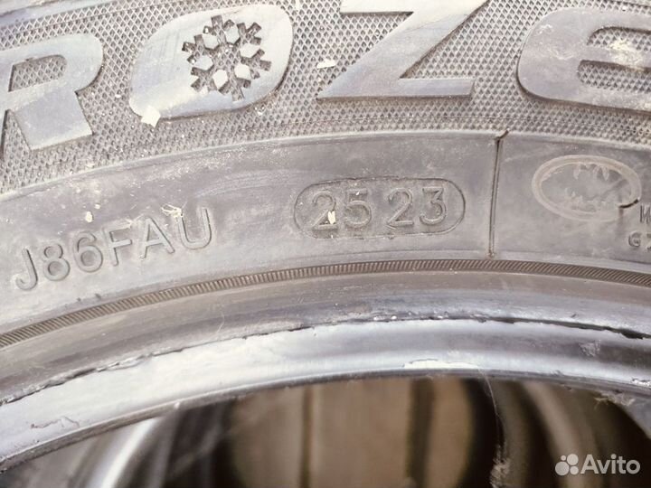 Goform Frozenero 215/50 R17