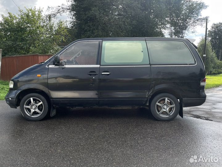 Nissan Largo 2.0 AT, 1994, 300 000 км