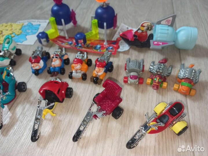 Машинки из киндера 90х пакетом