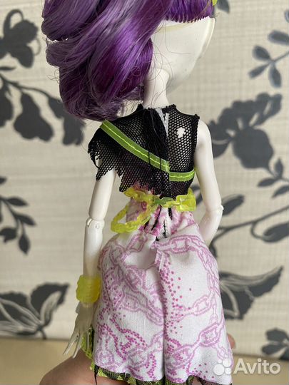 Кукла Монстер Спектра Спорт (Spectra Monster High)