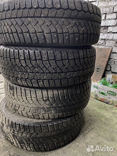 Viatti Brina Nordico V-522 205/65 R16