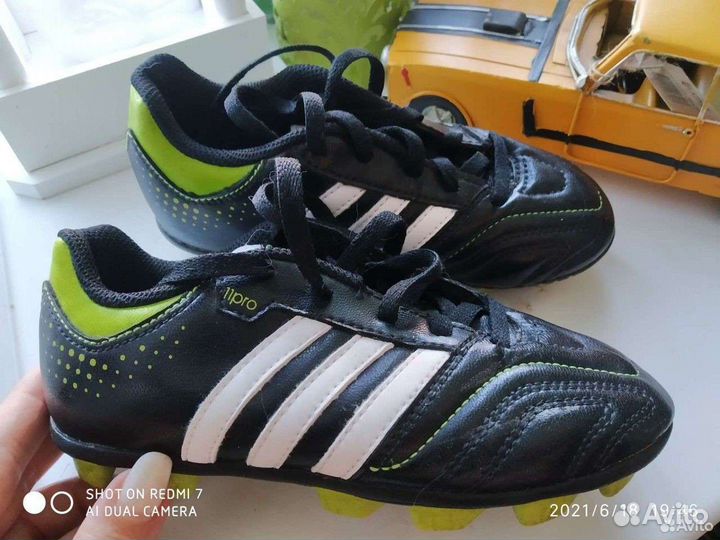 Футбольные бутсы Adidas оригинал р. 29