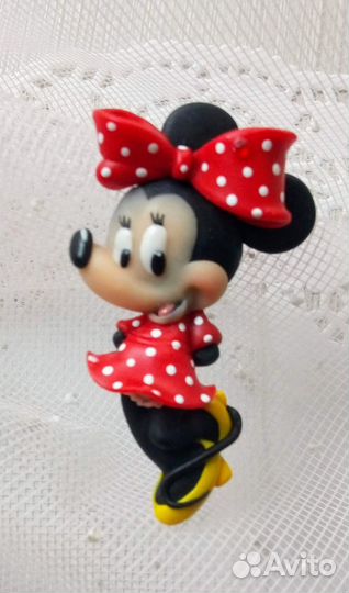 Брошь ручной работы из полимерной глины