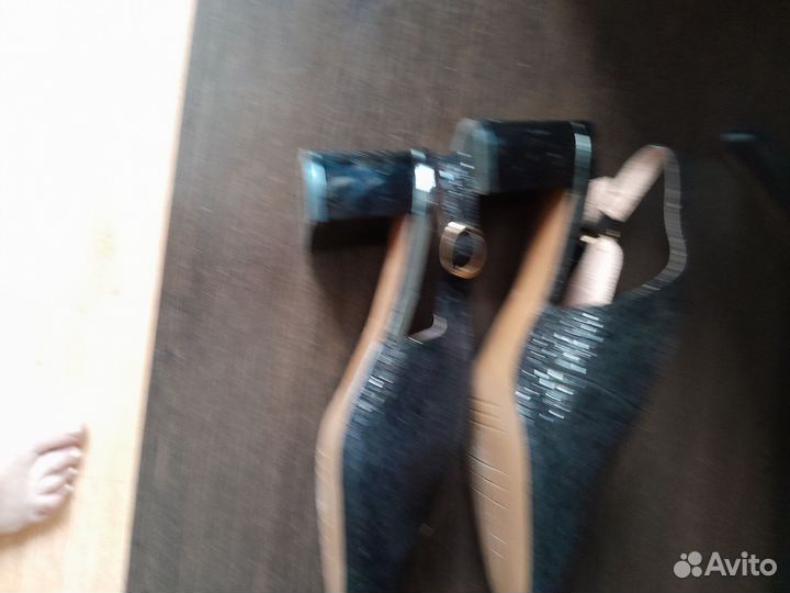 Нарядное платье