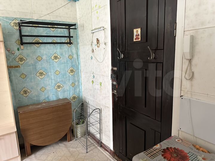 Комната 19 м² в 1-к., 1/2 эт.