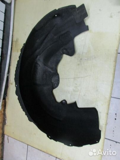 Подкрылок задний левый w213 E-class 274.920 2016