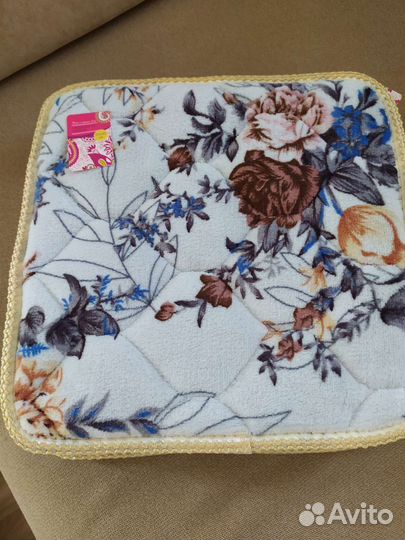 Сидушки на стулья