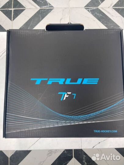 Хоккейные коньки true TF7
