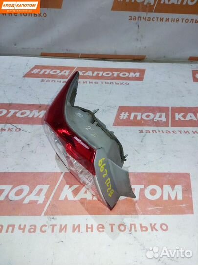 Фонарь задний левый Toyota Corolla