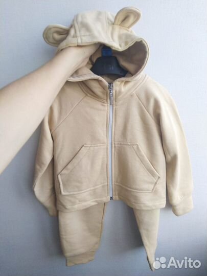 Костюм детский новый унисекс 98 -104 размер