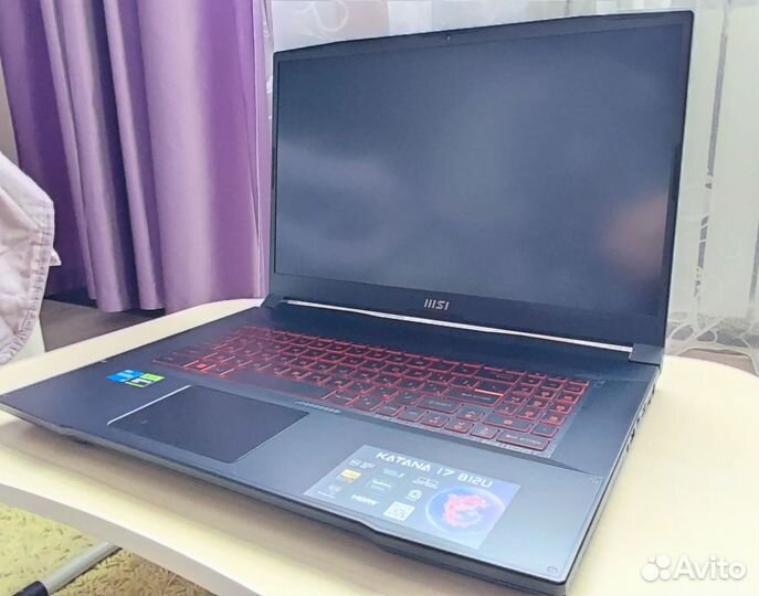 Ноутбук MSI Katana 17.3 IPS144/16 Gb DDR5/1000 SSD