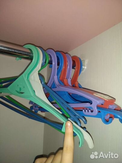 Вешалки