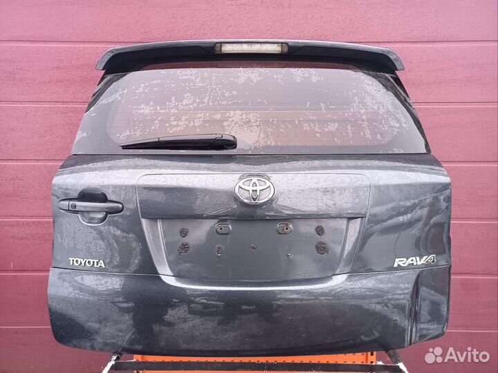 Дверь багажника комплектная Toyota rav 4 v 30