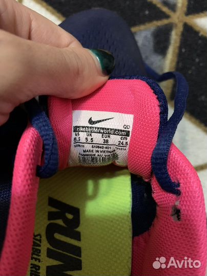 Кроссовки nike женские 37 38