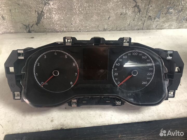 Панель приборов Volkswagen Polo 6