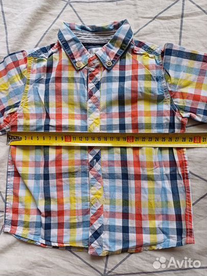Нарядная яркая рубашка с коротким рукавом 92р
